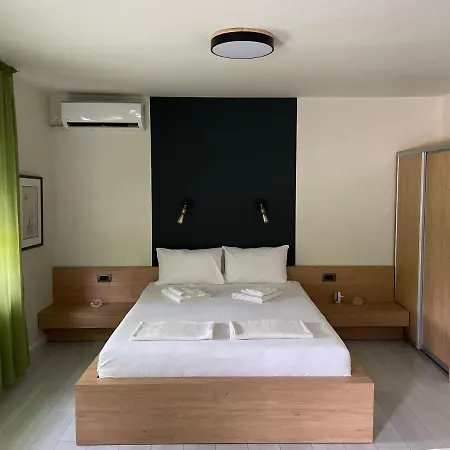 Apartment Number 6 *